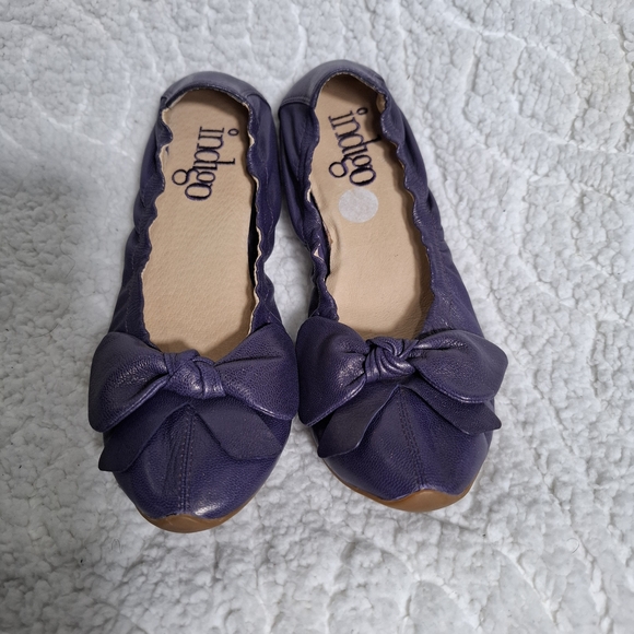 Indigo Purple Flats Shoes with Bow Accent Size 6 - Picture 2 of 11